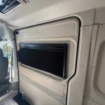 Panel ABS Puerta Corredera MAN TGE o VW Crafter Beige 2018 - actualidad - Imagen 2